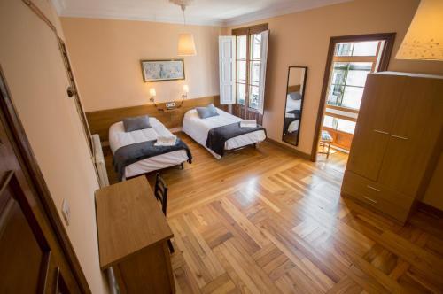 Hostal La Posada De La Casona De Sarria