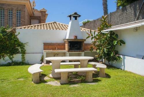 Segur De Calafell Villa Sleeps 11 Pool Air Con Wifi