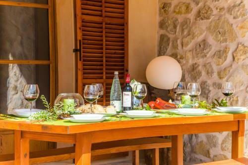Selva Villa Sleeps 8 Pool Wifi