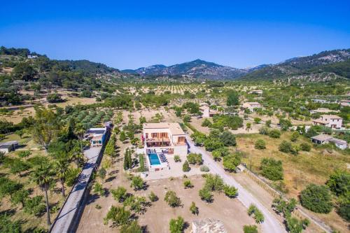 Selva Villa Sleeps 8 Pool Wifi