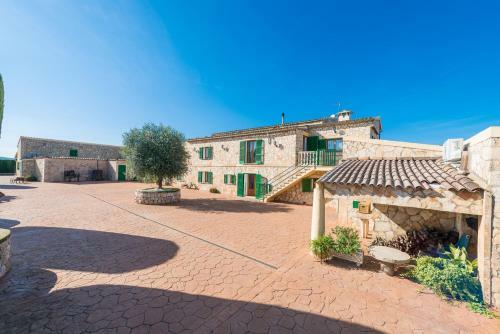Villa Can Grau (can Grau 32)