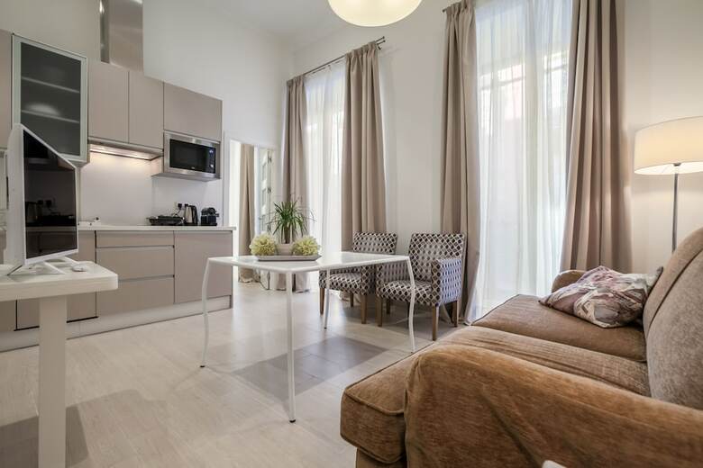 Apartamentos Puerta Catedral Vinuesa15