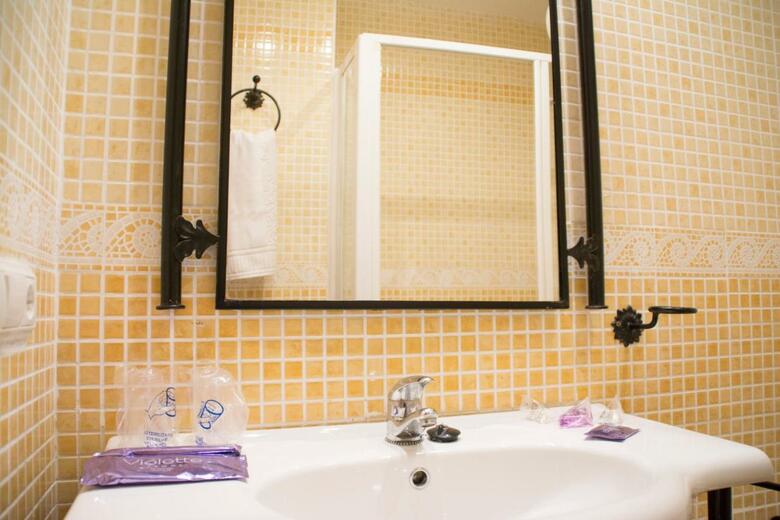 Apartamentos Sevilla Palace