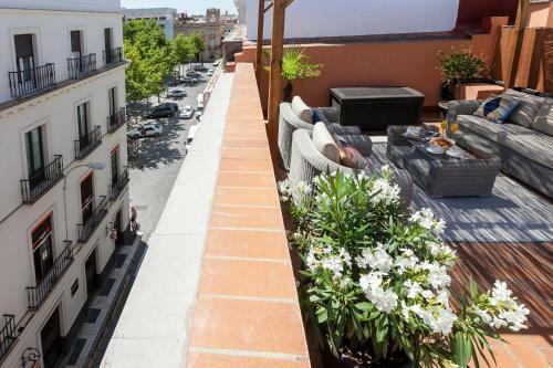 Luxury Rooftop - Space Maison Apartments