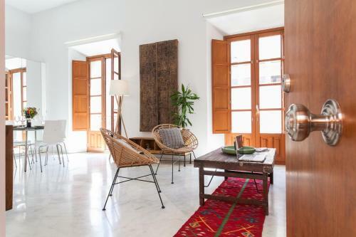 Luxury Rooftop - Space Maison Apartments