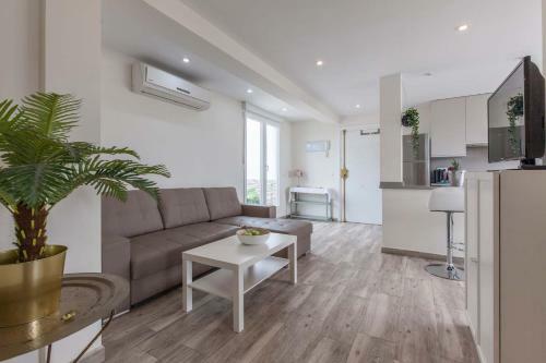 Apartamento Atico Gran Terraza Triana