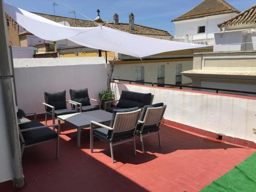 Apartamento �tico La Juder�a (v33)