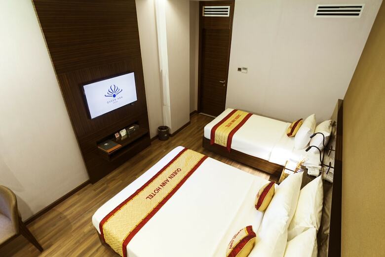 Queen Ann Hotel