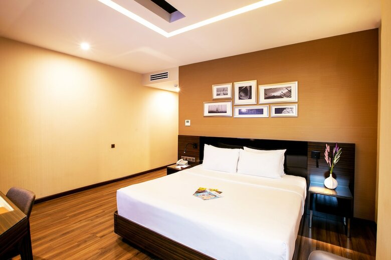 Queen Ann Hotel