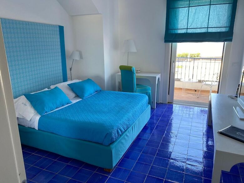 Hotel Le Ancore(.)