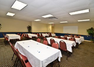 Hotel Comfort Inn Millennium