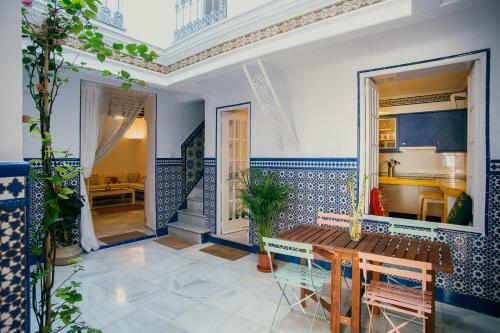Viva Marvelous Seville Home W Patio