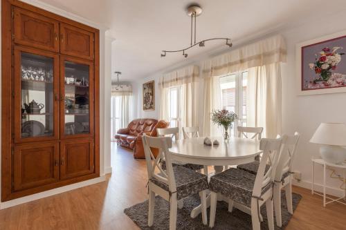 Apartamento 22 Calle Cabeza Del Rey Don Pedro