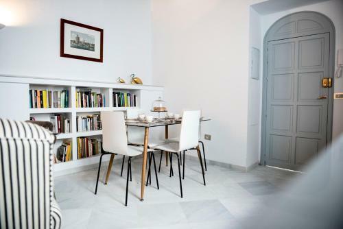 Apartamento Palacio M�rmoles