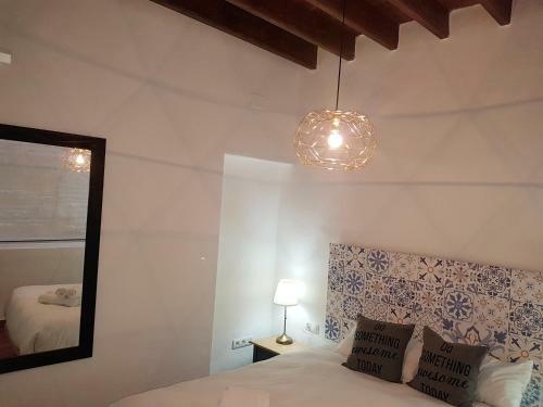 Reservaloen Casa Sevillana