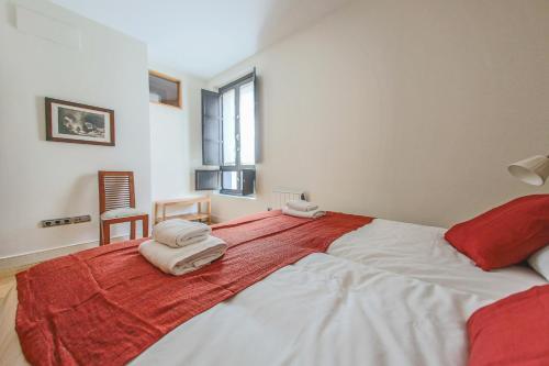 Apartamento Acogedor �tico En El Casco Antiguo , Arenal