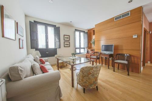 Apartamento Acogedor �tico En El Casco Antiguo , Arenal