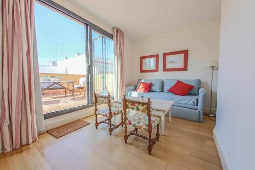 Apartamento Acogedor �tico En El Casco Antiguo , Arenal
