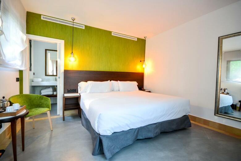 Hotel Legado Alcazar