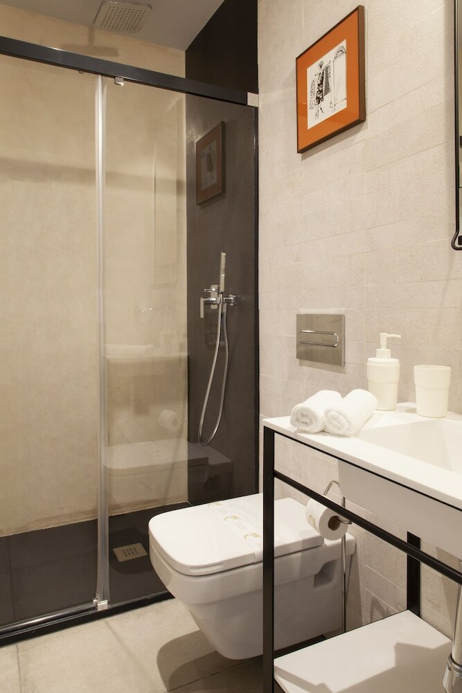Hostal Welldone Metropol