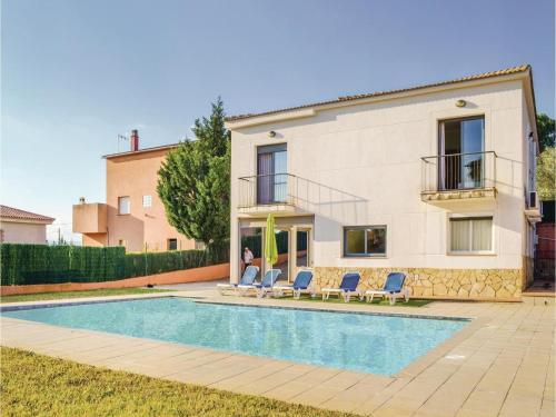 Four-bedroom Holiday Home In Sils