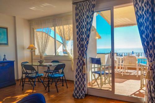 Amazing Seaview Apartment