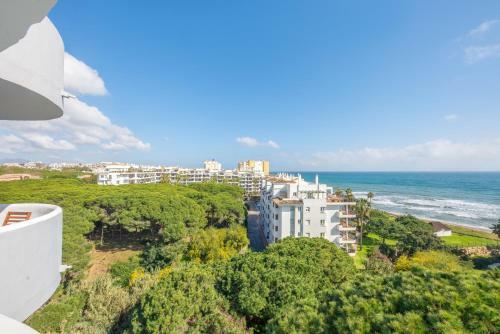 Calahonda Luxury Beach Apartment