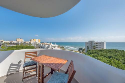 Calahonda Luxury Beach Apartment