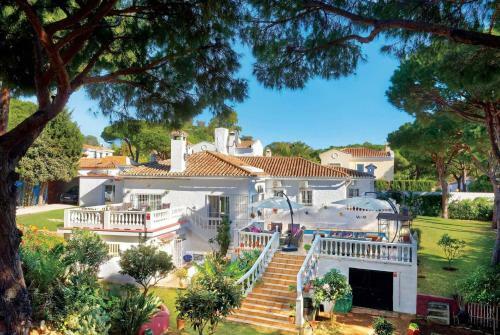 Villa Bougainvilleas