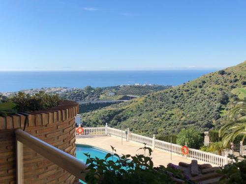 Apartamento Ref. 2733 Altos De Calahonda