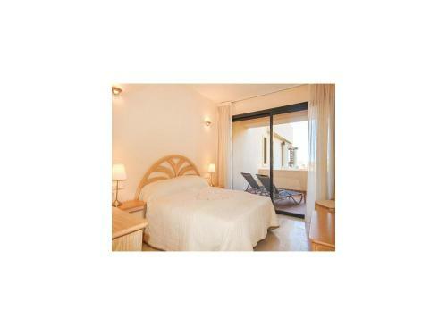 Two-bedroom Apartment In Calahonda, Mijas Costa