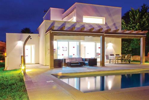 Torre Soli Nou Villa Sleeps 10 Air Con Wifi