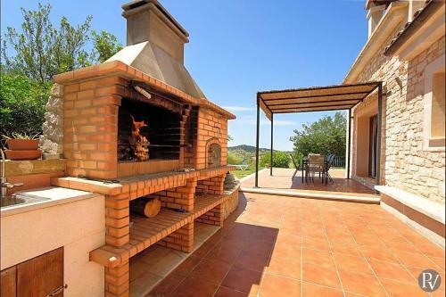 Son Macia Villa Sleeps 6 Pool Air Con