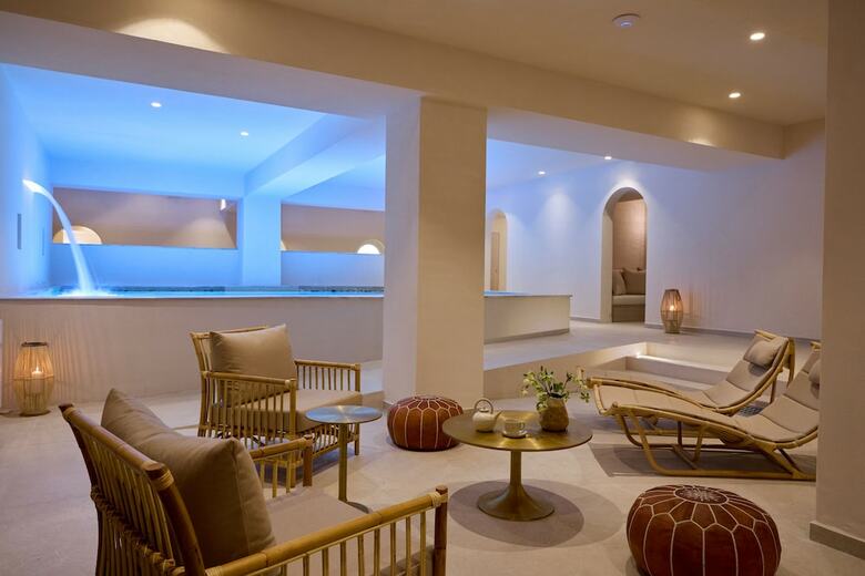 Hotel Lucy