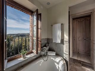 Hotel Castel Monastero
