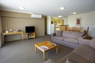 Hotel Quest Rosehill