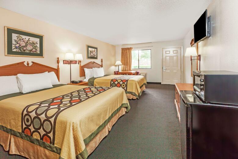 Hotel Super 8 Arlington East