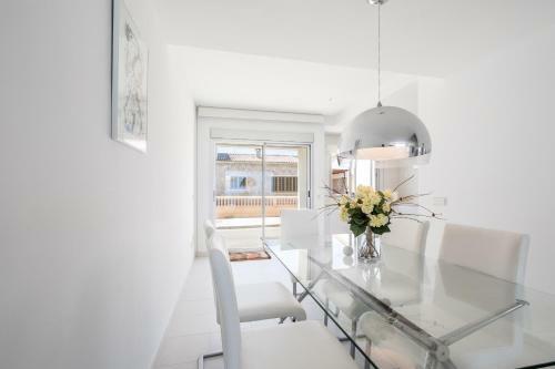 Beach House Grey Rose In Son Serra
