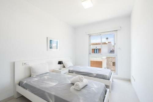 Beach House Grey Rose In Son Serra
