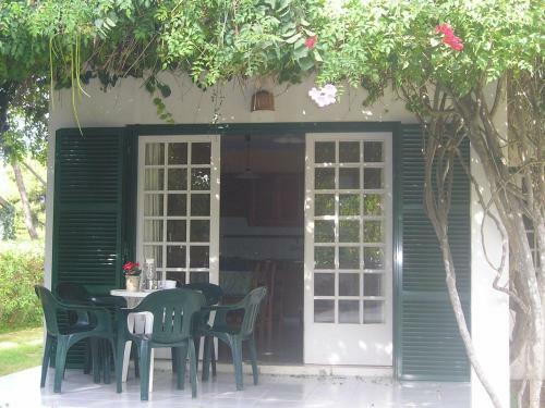 Apartamentos Las Brisas I & II