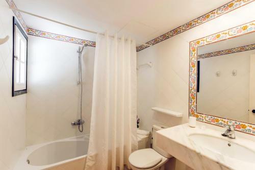 Apartamentos Las Brisas I & II