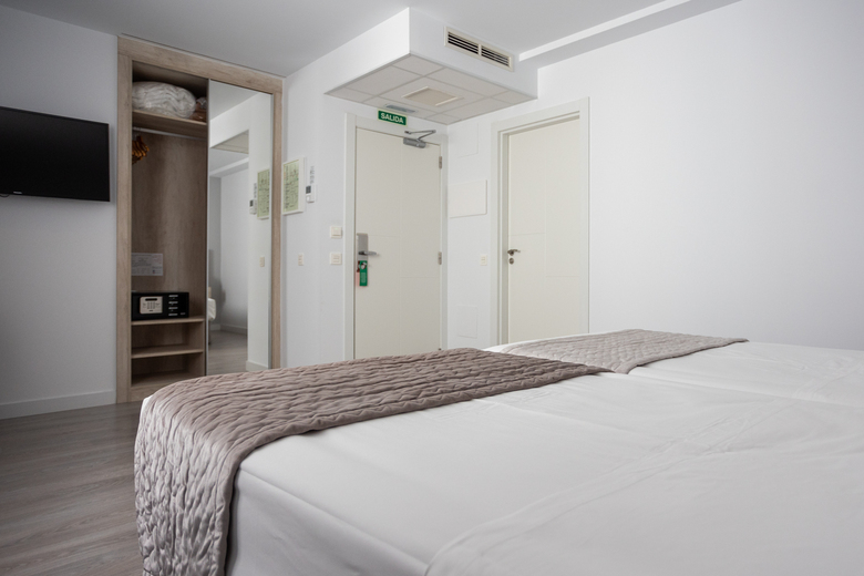 Hotel Dwo �baster