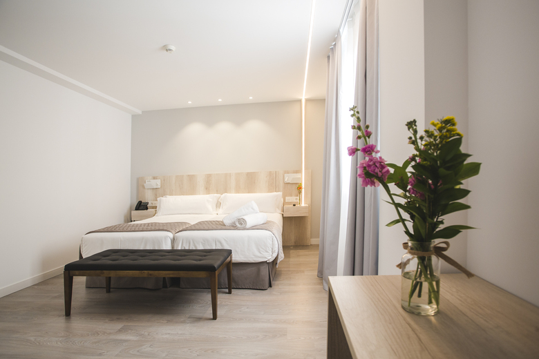 Hotel Dwo �baster