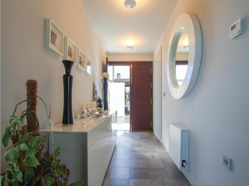 Three-bedroom Holiday Home In Sucina