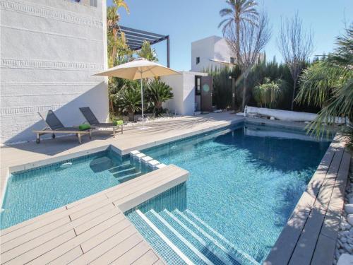 Three-bedroom Holiday Home In Sucina