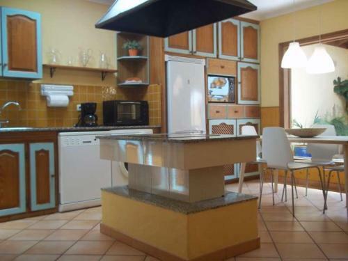 Tahiche Villa Sleeps 6 Pool Wifi