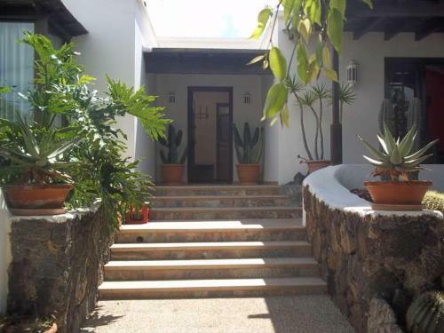 Tahiche Villa Sleeps 6 Pool Wifi