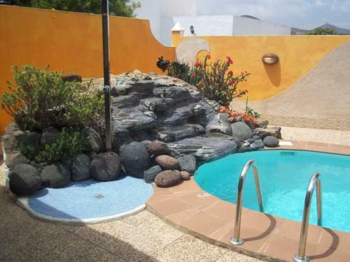 Tahiche Villa Sleeps 8 Pool Wifi