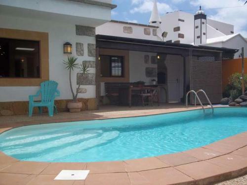 Tahiche Villa Sleeps 8 Pool Wifi