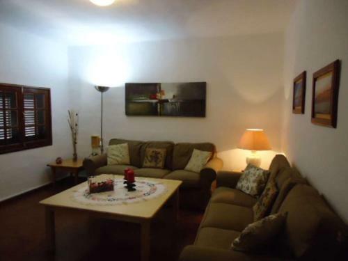 Tahiche Villa Sleeps 8 Wifi